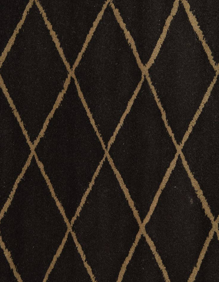 Detail image of 5' 1 x 7' 7 Agra Rug