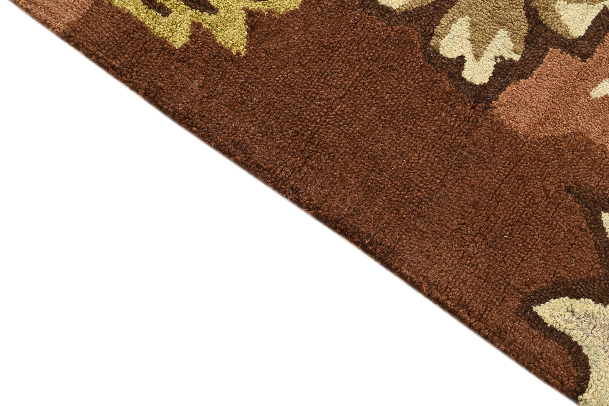 3' 11 x 5' 10 Agra Wool Rug
