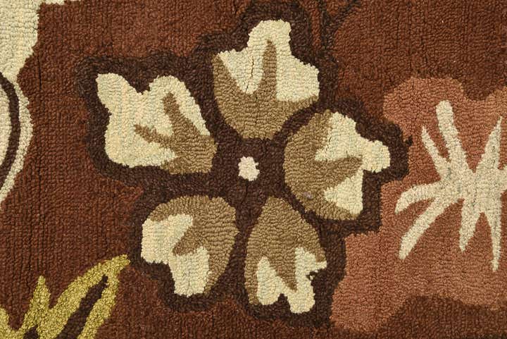 3' 11 x 5' 10 Agra Wool Rug