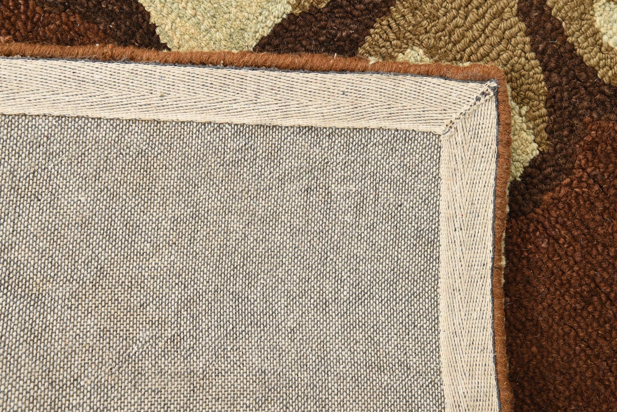 3' 11 x 5' 10 Agra Wool Rug