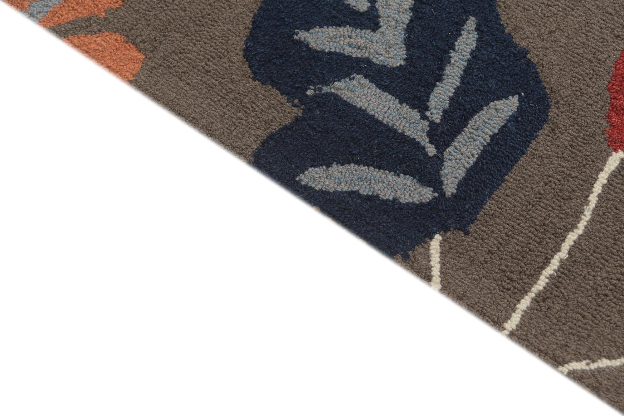 5' 1 x 8' Agra Wool Rug