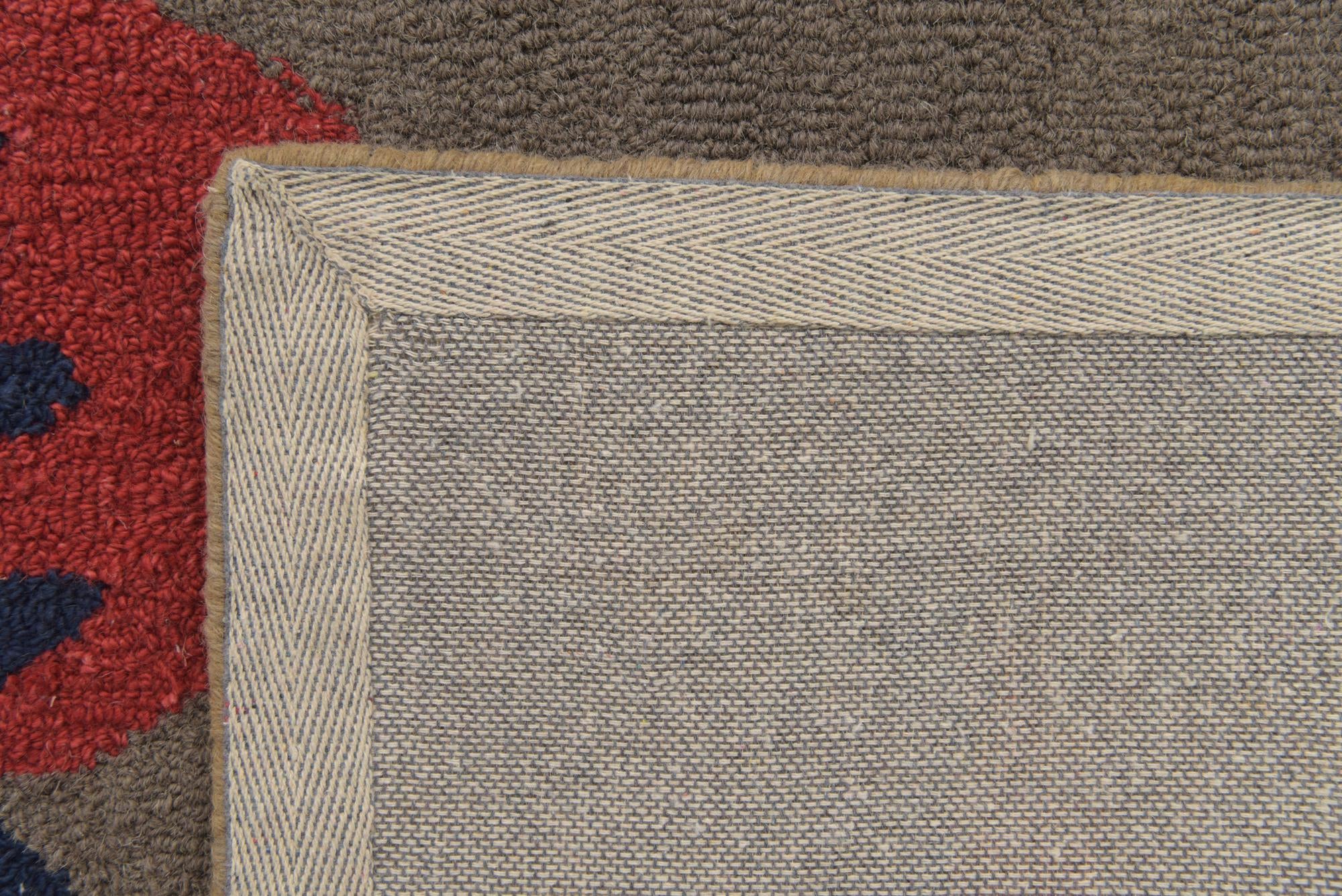 5' 1 x 8' Agra Wool Rug