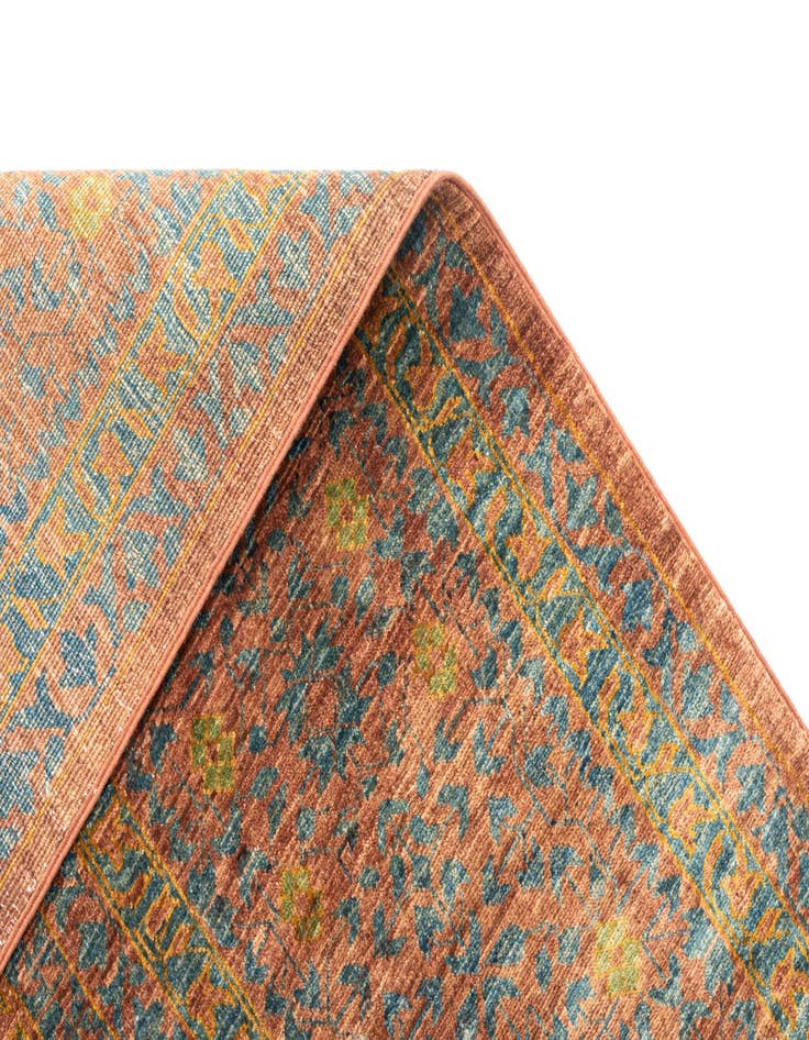 Detail image of 8' 1 x 11' 3 Amina Wool Rug