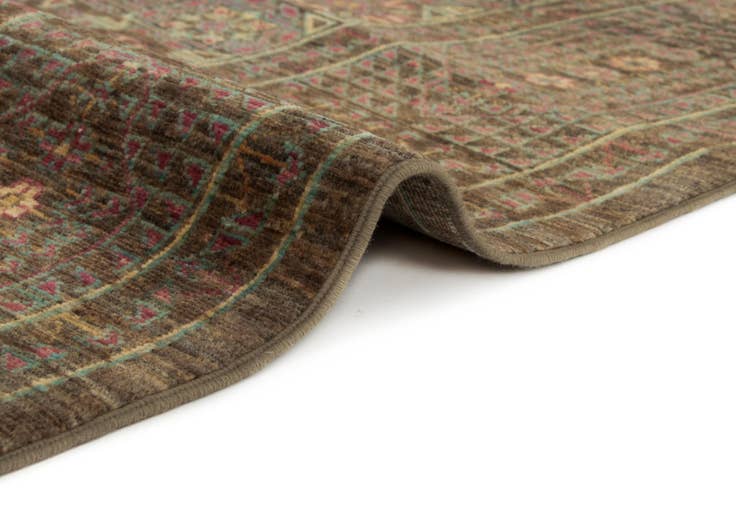 Detail image of 4' 11 x 6' 5 Hand Knotted Amina Wool Rug