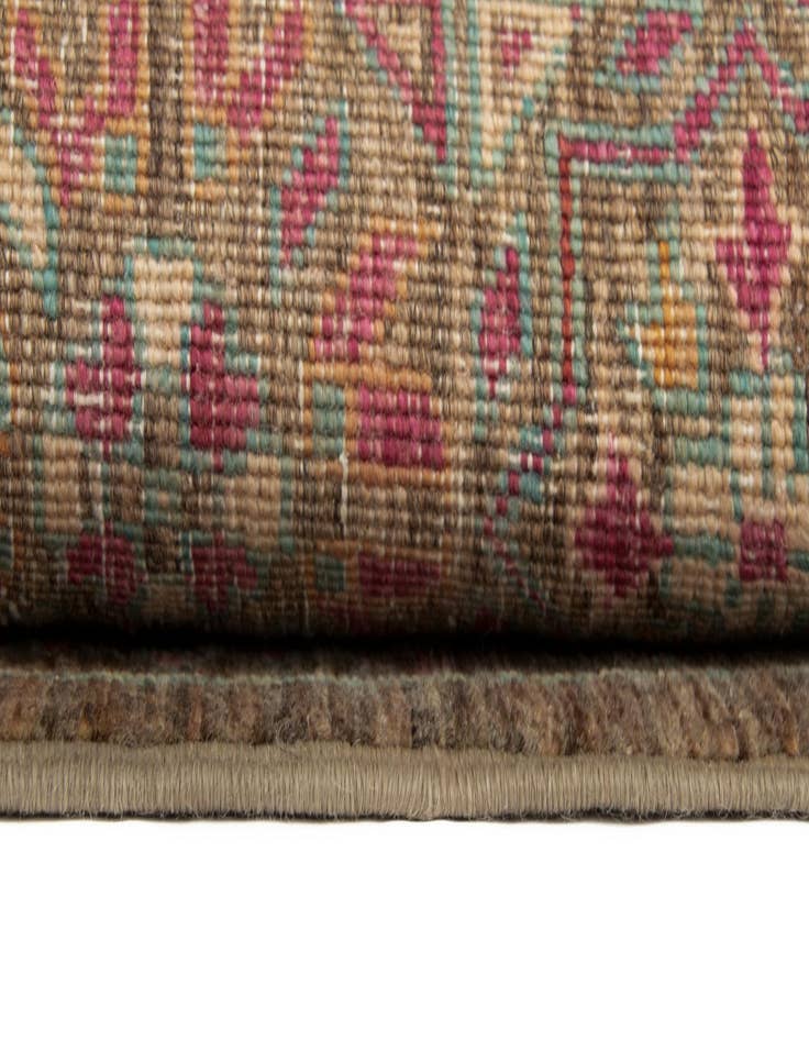 Detail image of 4' 11 x 6' 5 Hand Knotted Amina Wool Rug