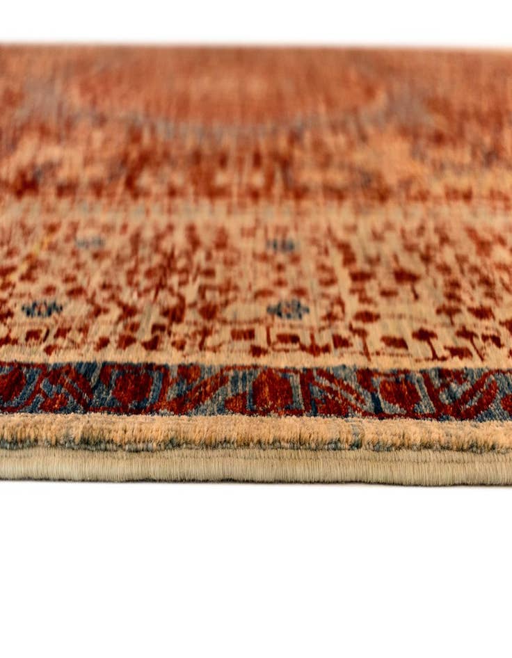 Detail image of 8' 5 x 9' 8 Amina Wool Rug