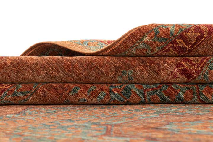 8' x 10' 3 Hand Knotted Amina Rug