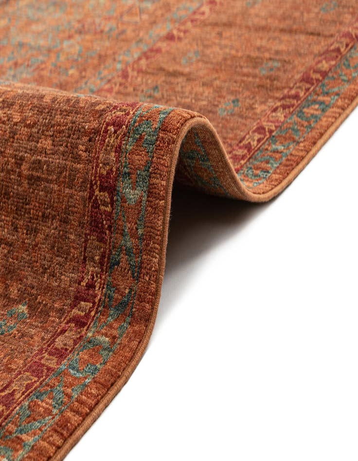 Detail image of 8' x 10' 3 Hand Knotted Amina Rug