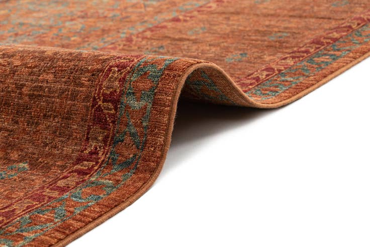 Detail image of 8' x 10' 3 Hand Knotted Amina Rug