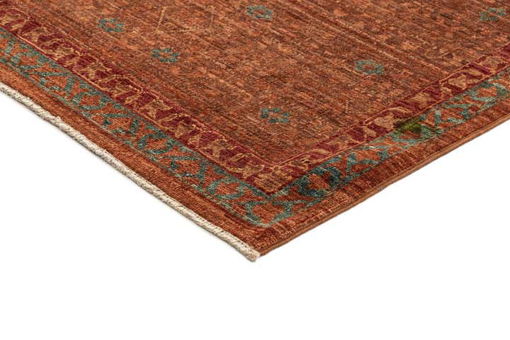 8' x 10' 3 Hand Knotted Amina Rug