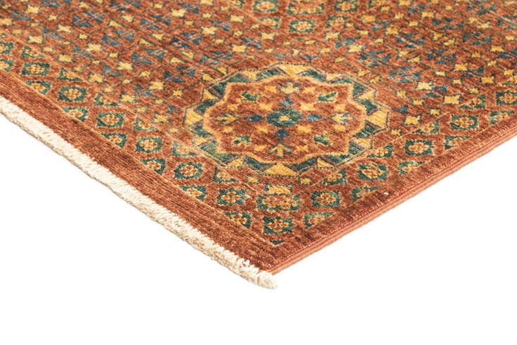 Detail image of 6' 8 x 10' Hand Knotted Amina Rug
