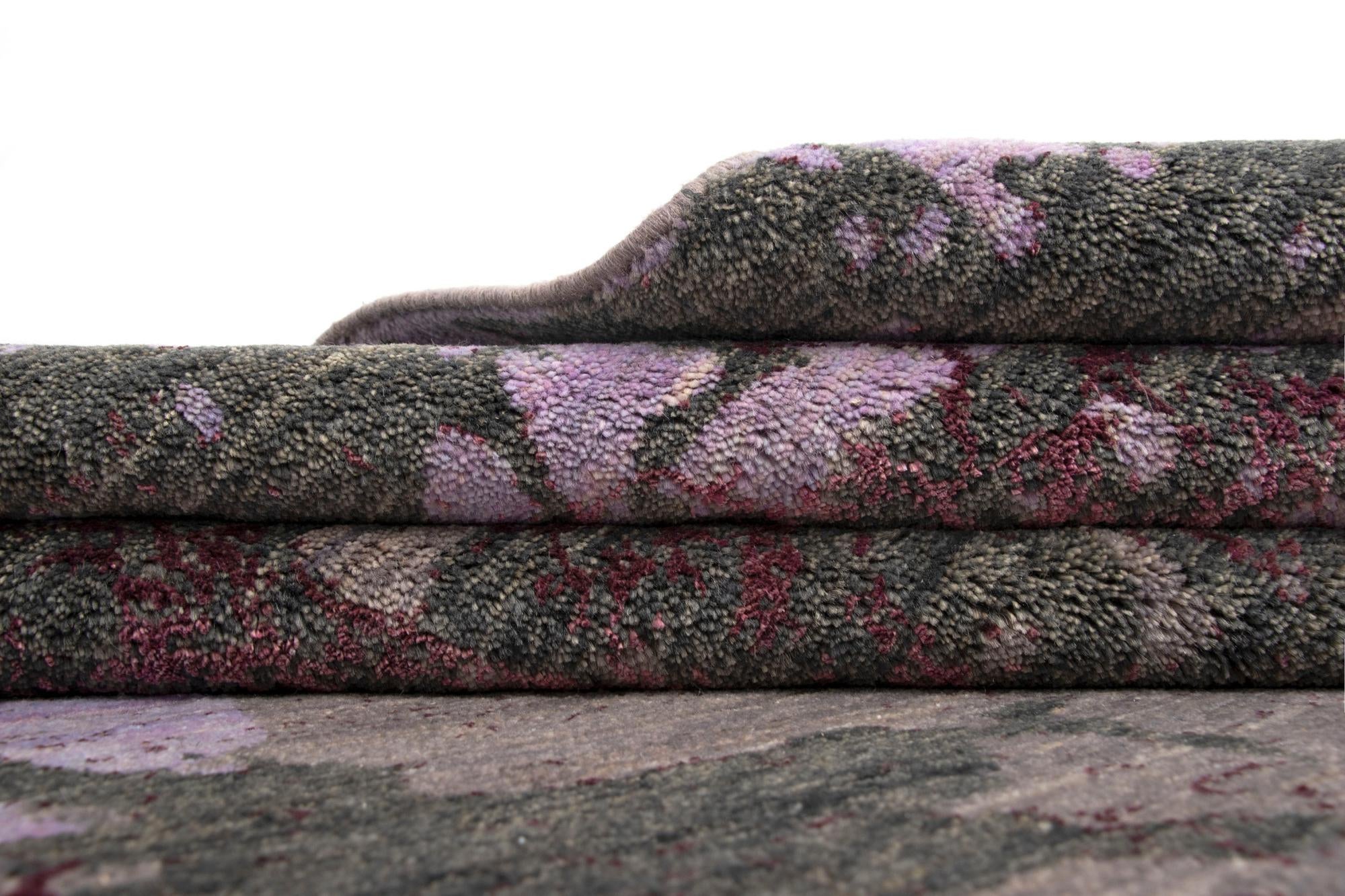 5' 7 x 7' 9 Anar Wool Rug