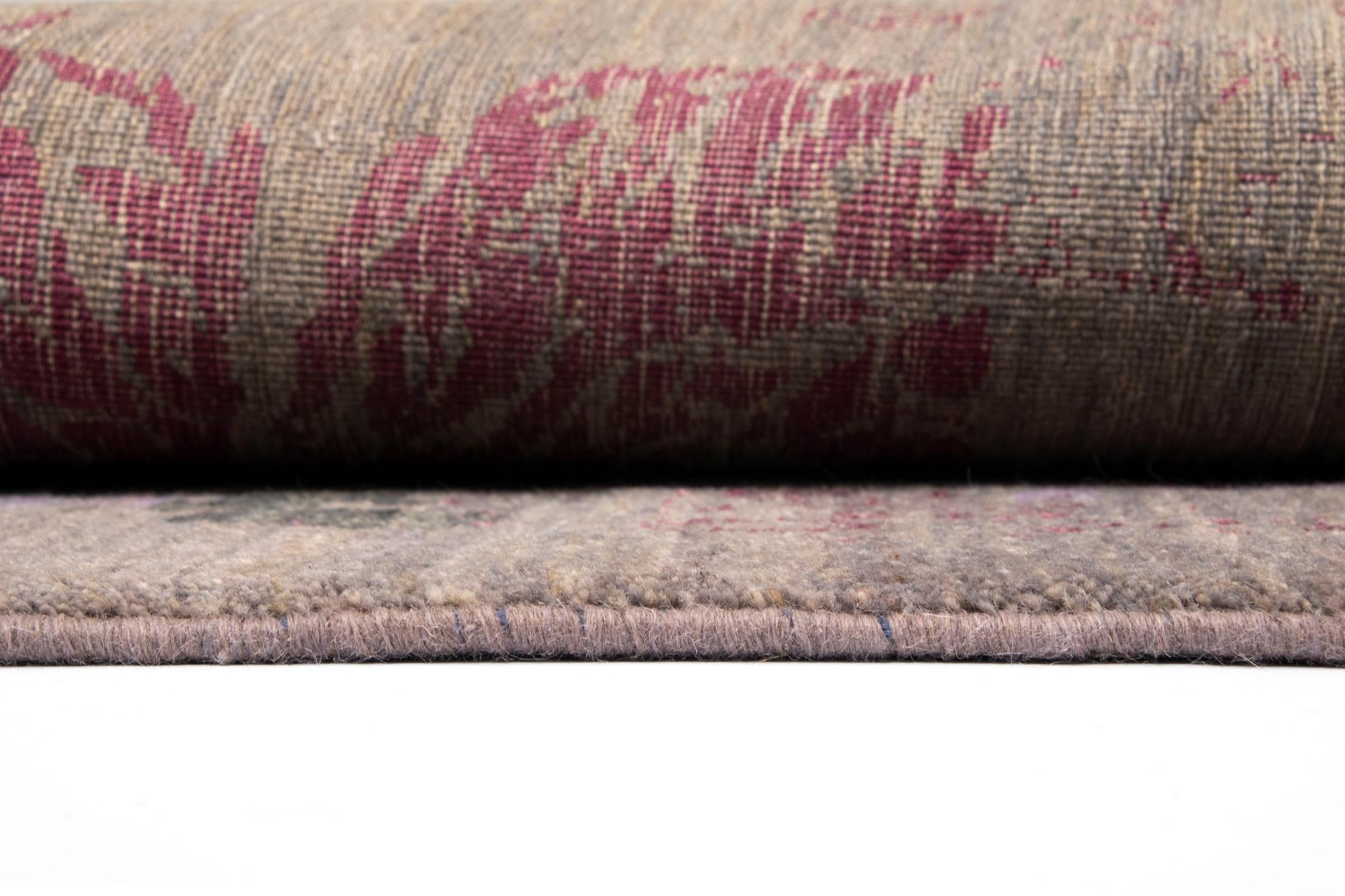 5' 7 x 7' 9 Anar Wool Rug