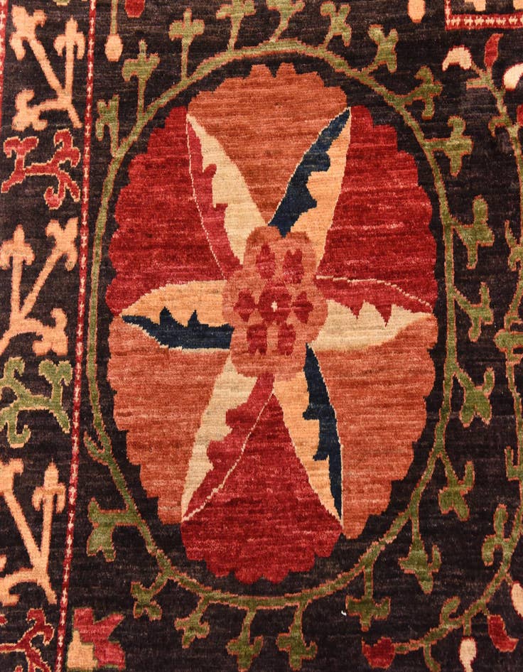 Detail image of 8' 1 x 9' 9  Hand Knotted Ariana Ziegler Rug