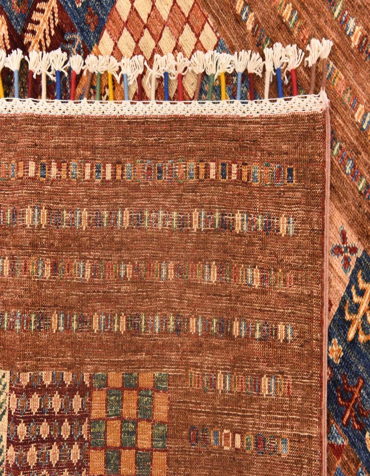 Detail image of 5' 1 x 6' 8  Hand Knotted Ariana Ziegler Rug