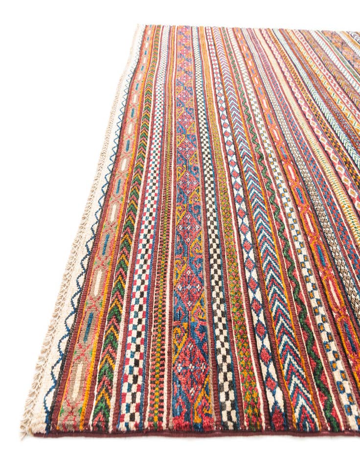 Detail image of 6' 8 x 9' 9  Hand Knotted Ariana Ziegler Rug