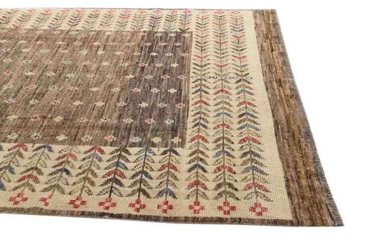 Detail image of 6' 4 x 10' Hand Knotted Ariana Ziegler Wool Rug