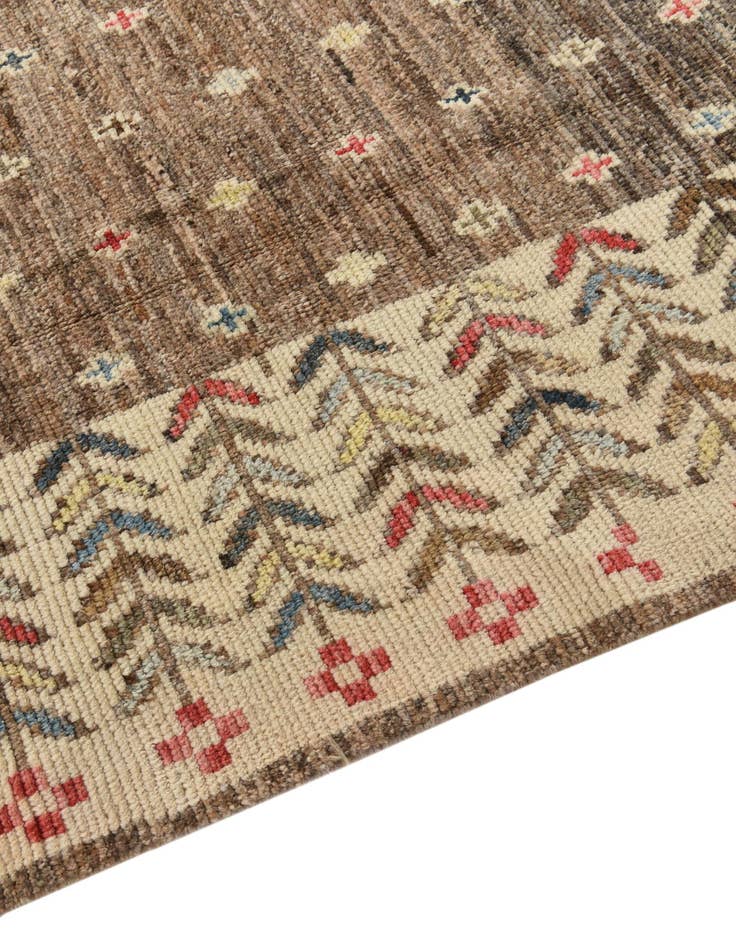 Detail image of 6' 4 x 10'  Hand Knotted Ariana Ziegler Wool Rug