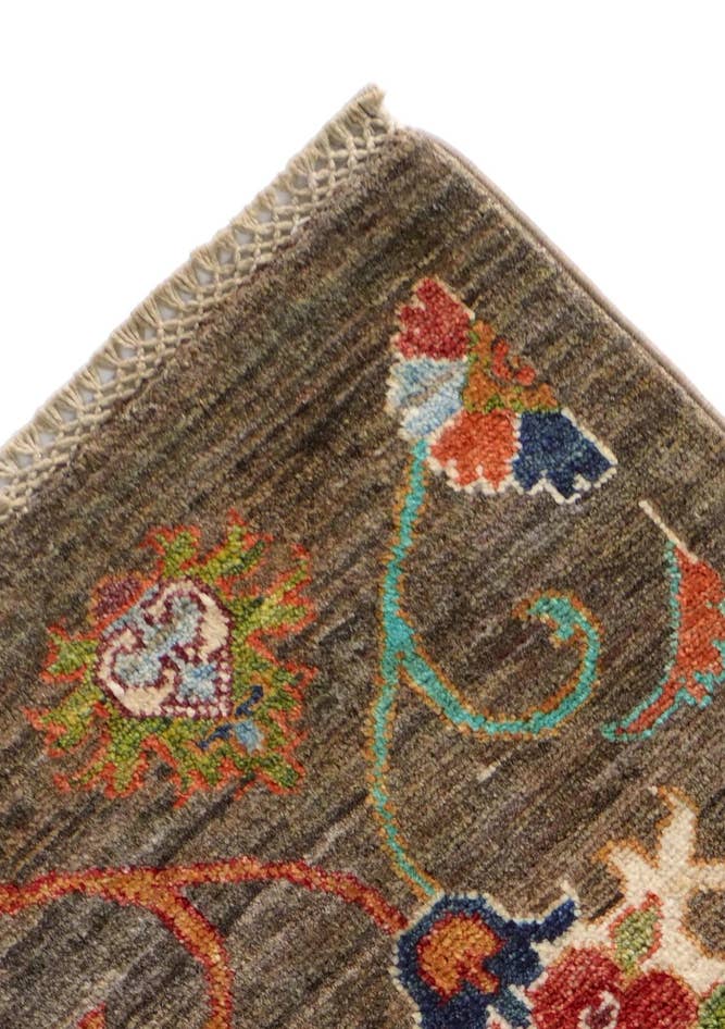 Detail image of 3' 10 x 5' 10 Hand Knotted Ariana Ziegler Rug
