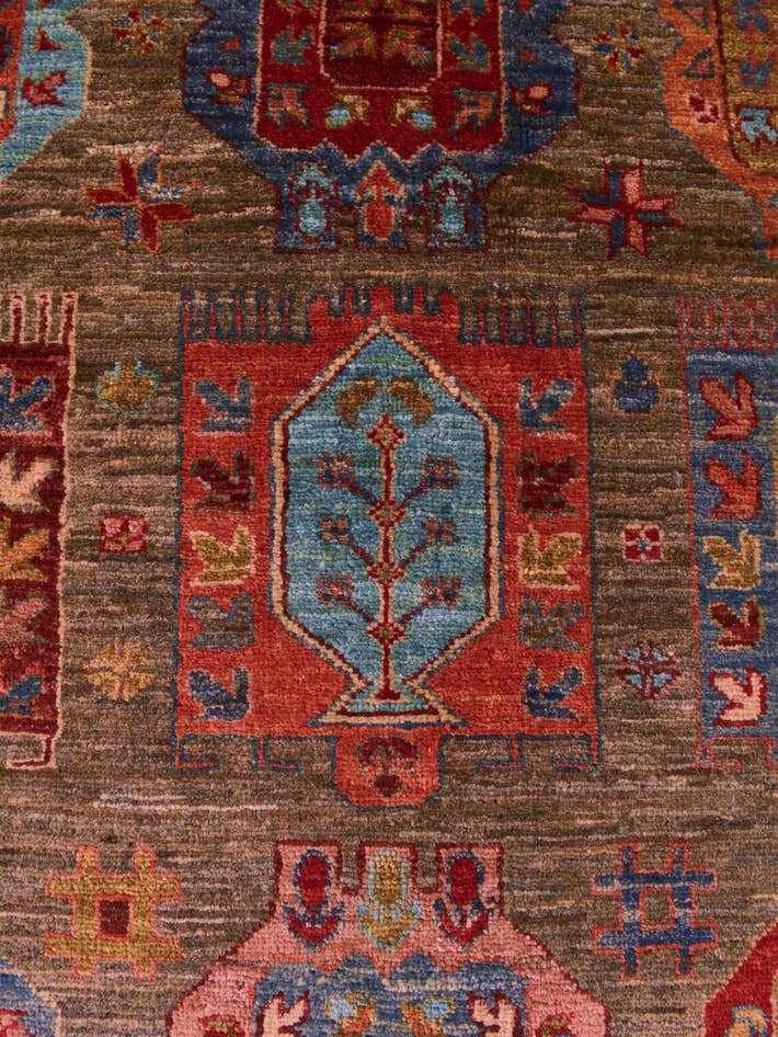Detail image of 5' x 6' 11 Hand Knotted Ariana Ziegler Rug