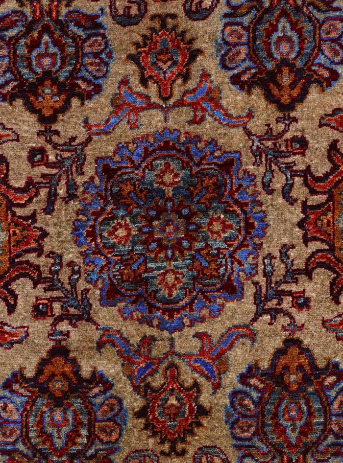 Detail image of 3' 4 x 5' Hand Knotted Ariana Ziegler Rug