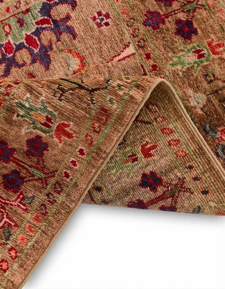 Detail image of 3' 3 x 4' 11 Hand Knotted Ariana Ziegler Rug