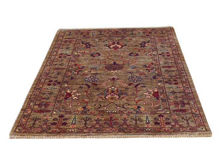 Detail image of 4' x 5' 10 Hand Knotted Ariana Ziegler Rug