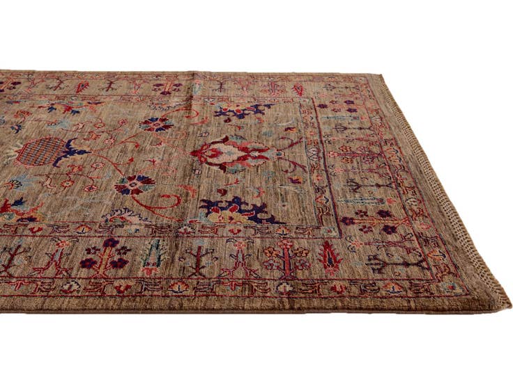 Detail image of 4' x 5' 10 Hand Knotted Ariana Ziegler Rug