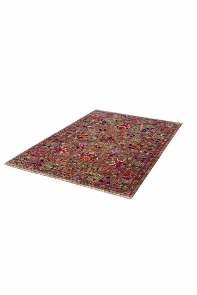 Detail image of 4' x 5' 11 Hand Knotted Ariana Ziegler Rug