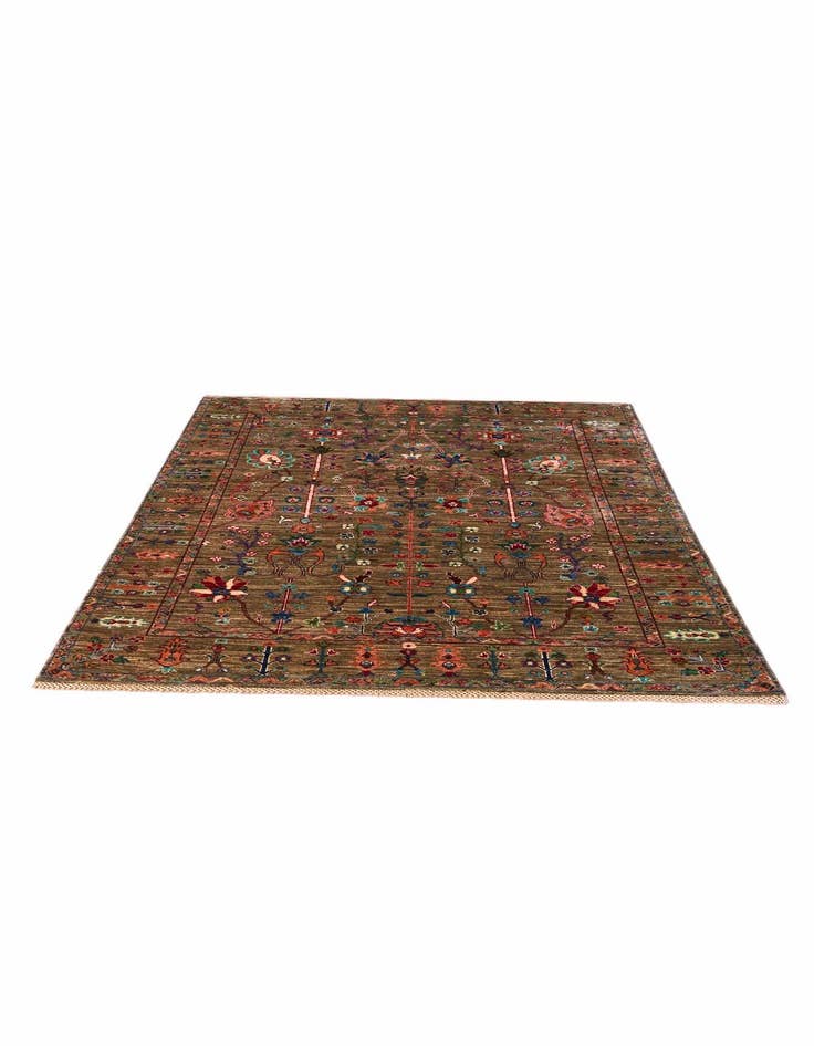 Detail image of 5' x 6' 6 Hand Knotted Ariana Ziegler Rug