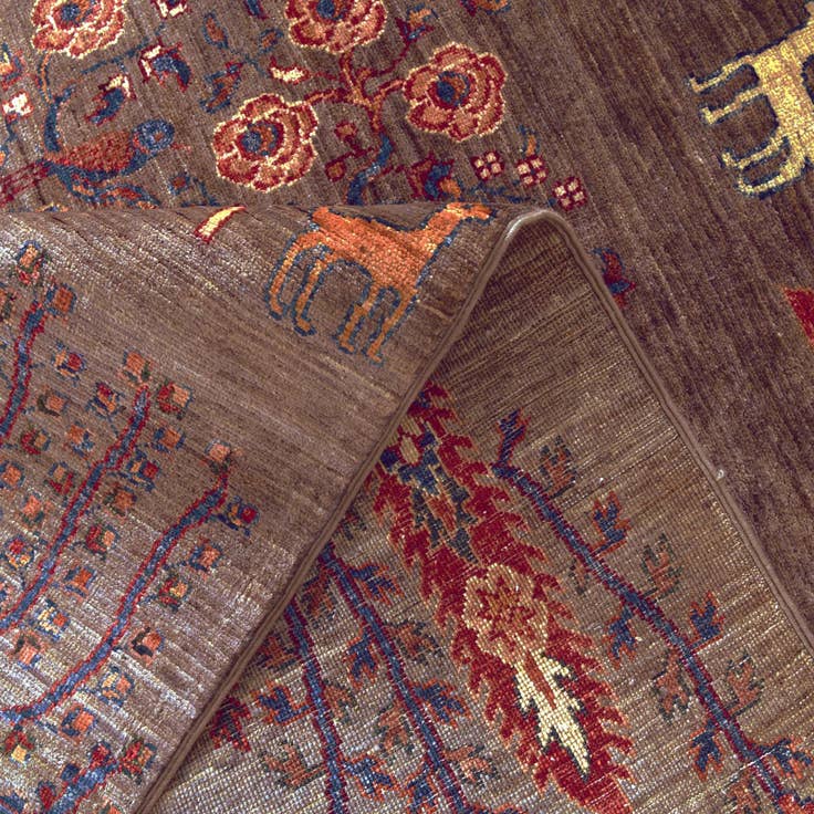 Detail image of 4' 11 x 6' 9 Hand Knotted Ariana Ziegler Rug
