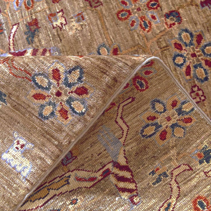 Detail image of 3' 5 x 4' 11 Hand Knotted Ariana Ziegler Rug