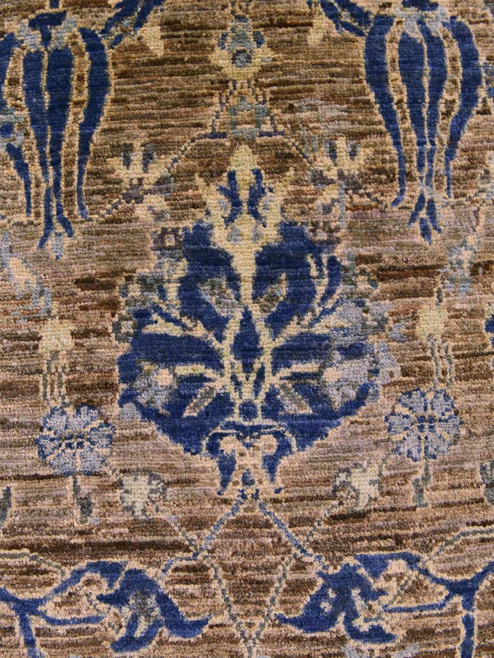 Detail image of 2' 11 x 3' 9 Hand Knotted Ariana Ziegler Rug