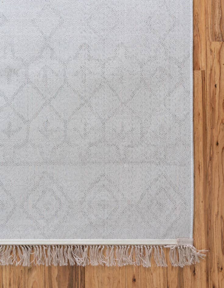 Detail image of 8' 2 x 10' 2 Atlas Rug