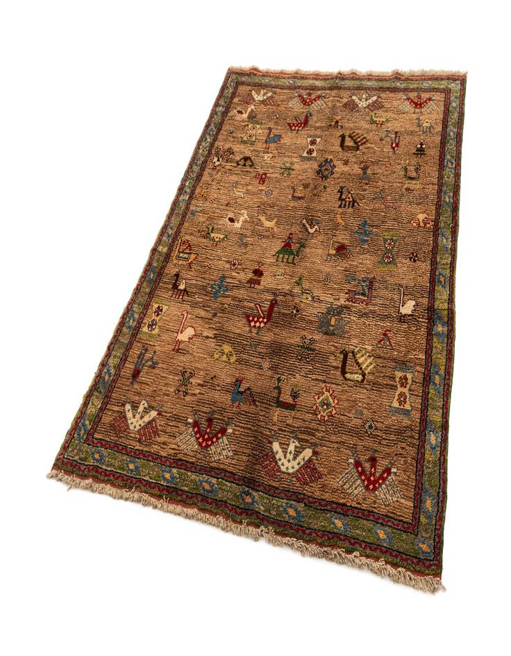 Detail image of 4' 11 x 6' 6 Avanos Rug