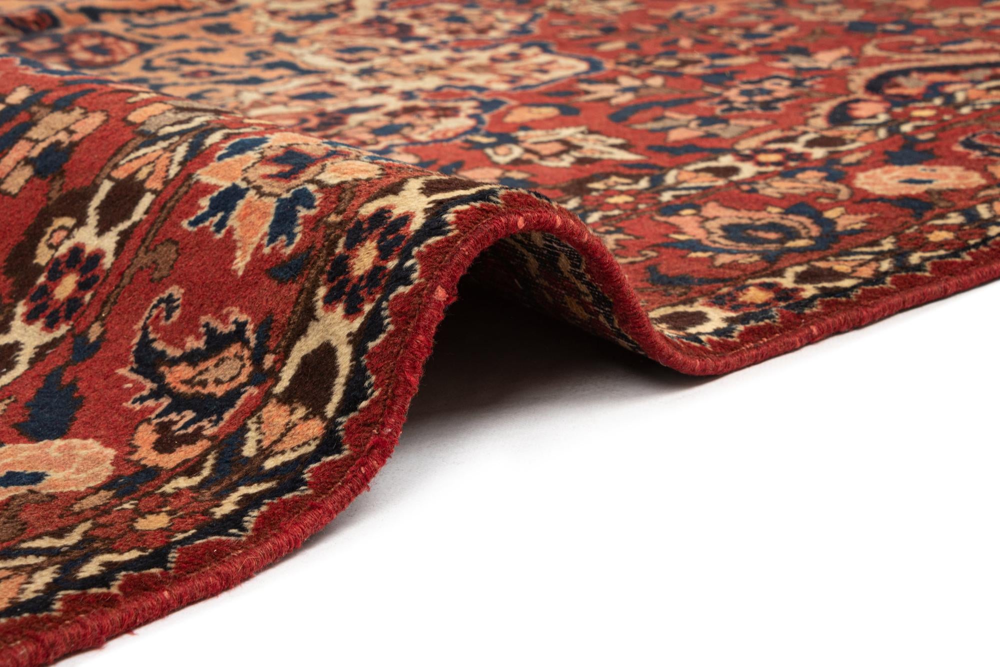 6' 8 x 10' 1 Bachtiar Wool Rug