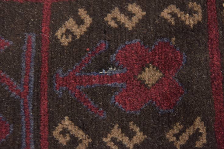 Detail image of 2' 6 x 4' 8 Hand Knotted Balouch Persian Wool Rug