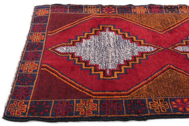 Detail image of 3' x 4' 10 Hand Knotted Balouch Persian Wool Rug