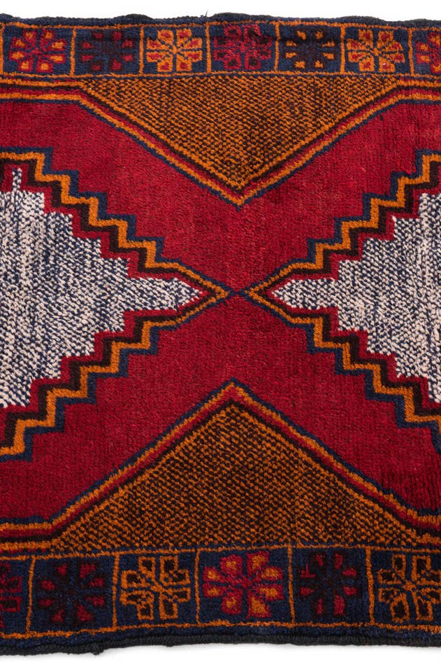 Detail image of 3' x 4' 10 Hand Knotted Balouch Persian Wool Rug