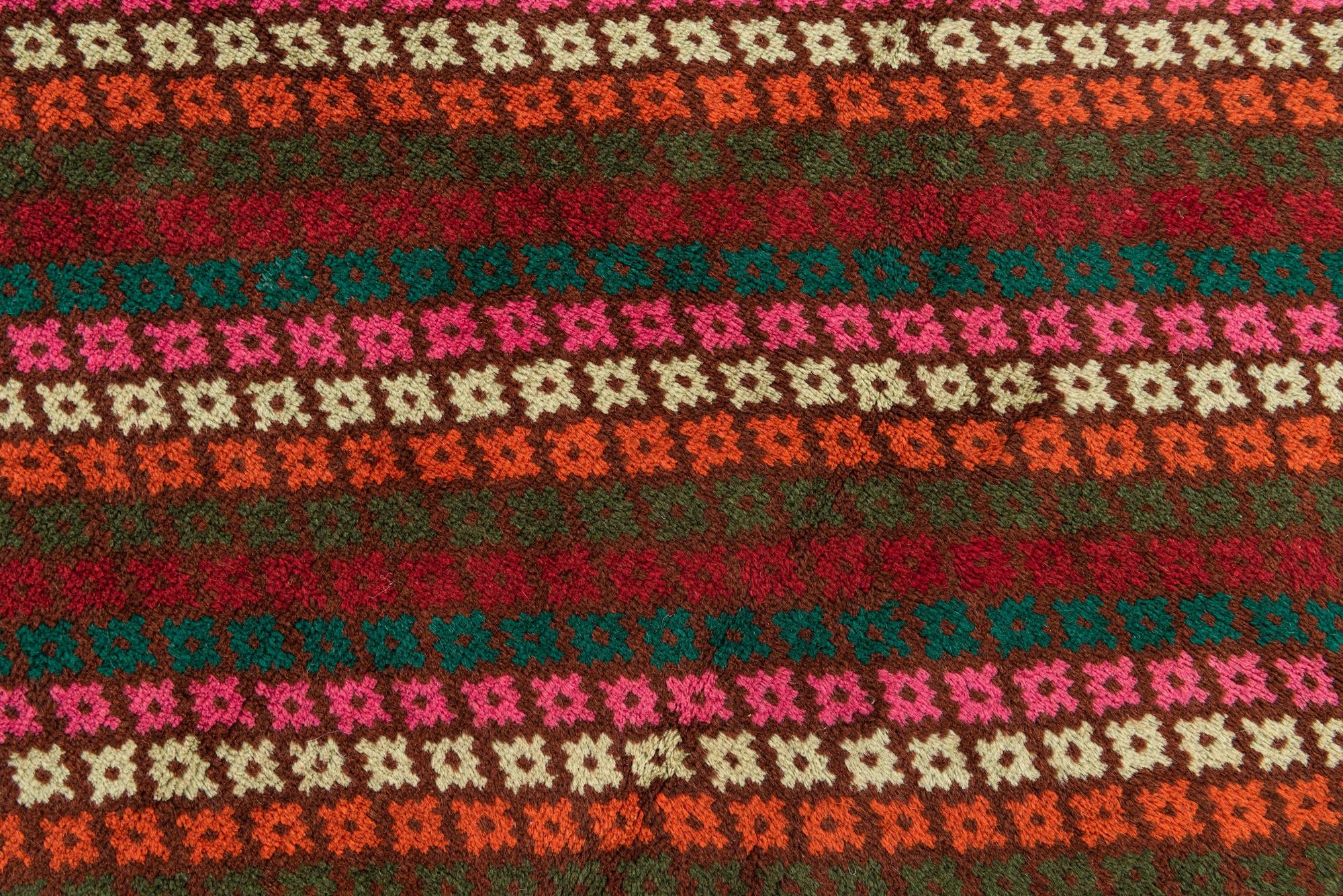 4' 10 x 6' 6 Hand Knotted Balouch Wool Rug