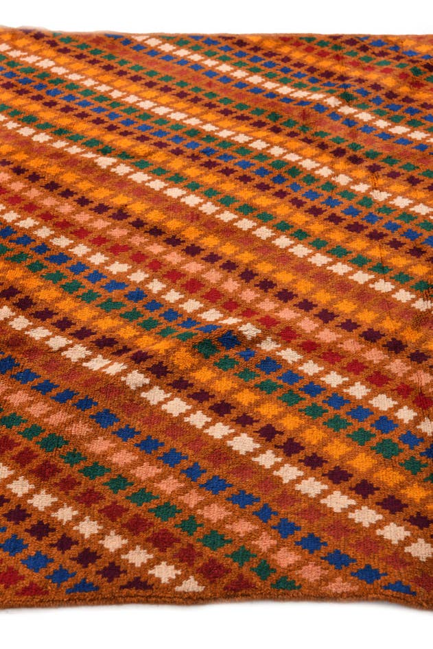 Detail image of 5' 6 x 8' Hand Knotted Balouch Wool Rug