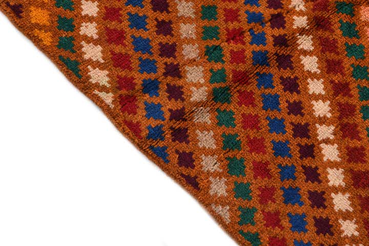 5' 6 x 8' Hand Knotted Balouch Wool Rug