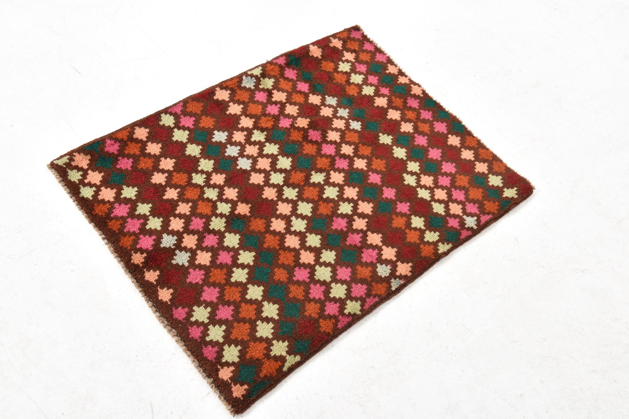 2' 3 x 3' Hand Knotted Balouch Wool Rug