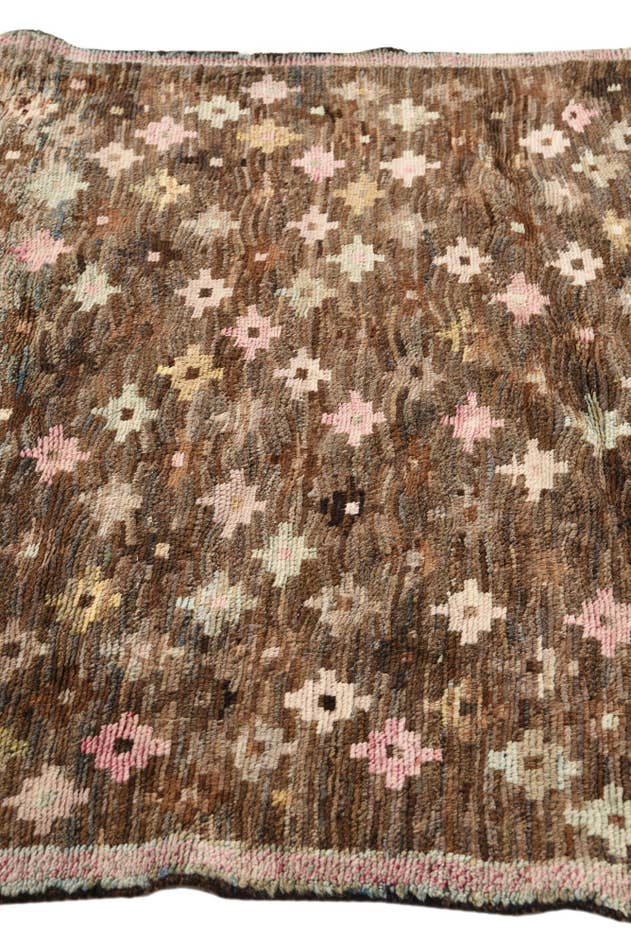 Detail image of 3' 8 x 6' 5 Hand Knotted Balouch Wool Rug