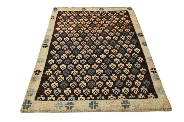 Detail image of 4' x 6' 4 Hand Knotted Balouch Wool Rug