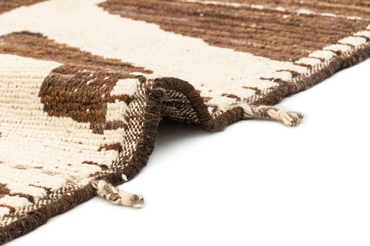 Detail image of 9' 3 x 11' 3 Hand Knotted Beni Marok Rug