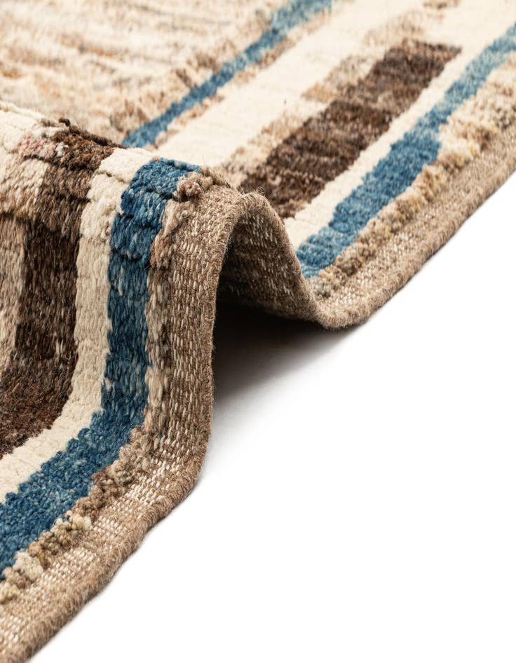 Detail image of 9' 1 x 12' 2  Hand Knotted Beni Marok Rug