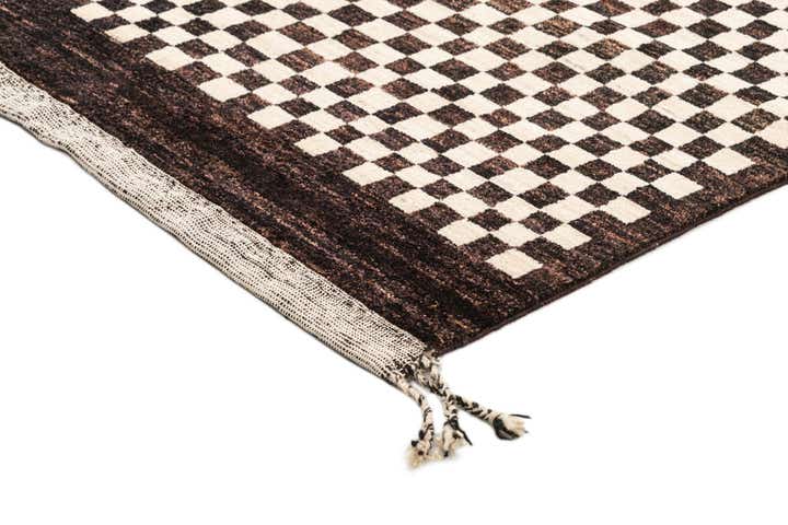 4' x 6' 9 Beni Marok Rug