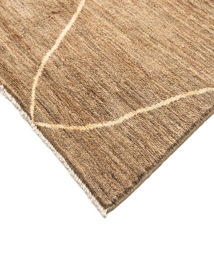 Detail image of 5' 7 x 8' 1 Beni Marok Rug