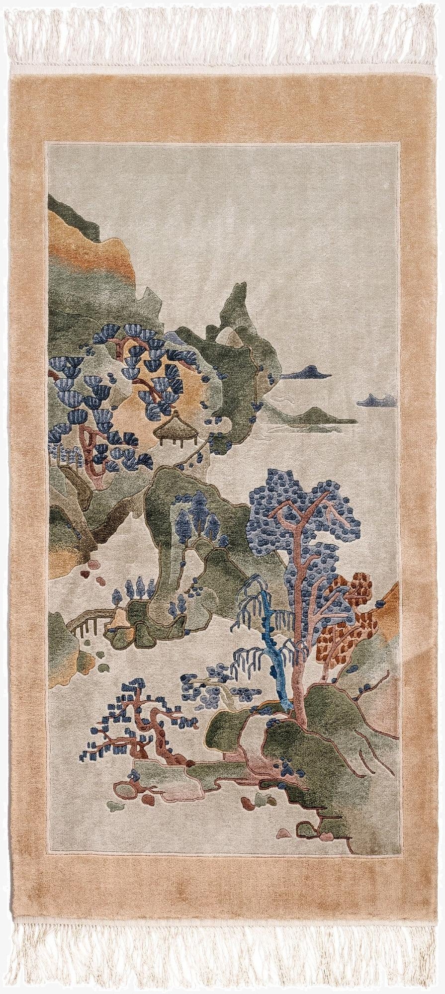 2' x 4' China Silk Rug